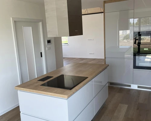 351758555_755310056295696_773660312983119455_n